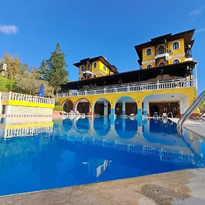 3* Otel Altinsaray